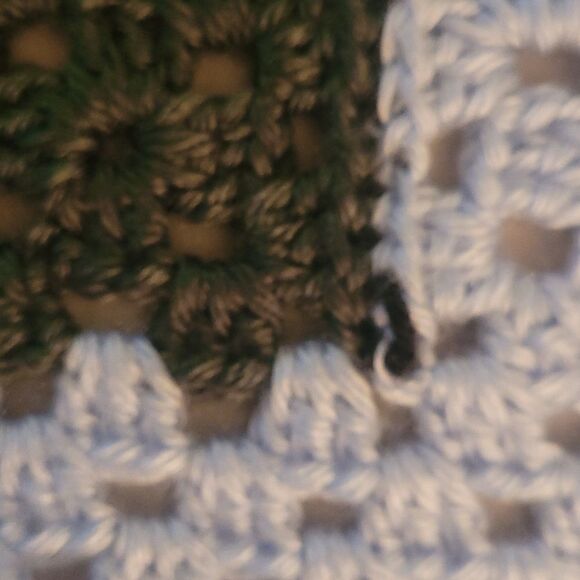 HAND knitted Table Runner - Picture 6 of 6